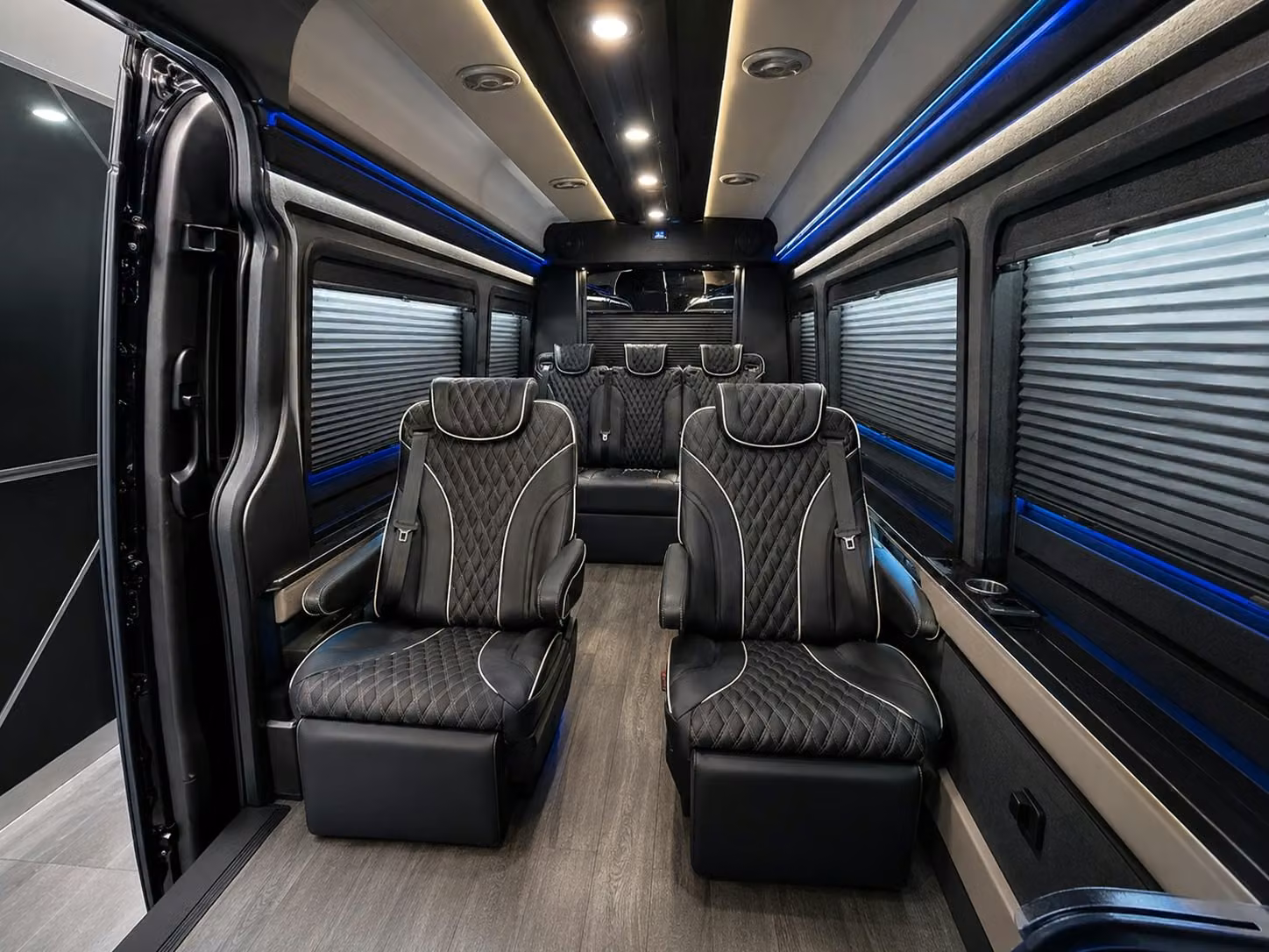 airport transportation for large groups flying through las vegas