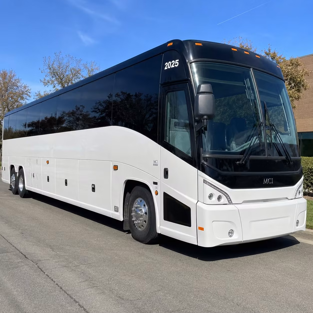 transportation to outdoor amphitheaters and festival grounds near north las vegas